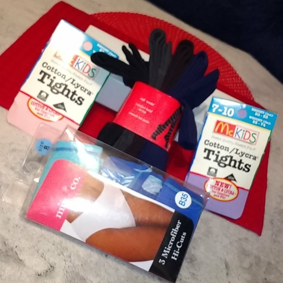 2 McKids cotton/Lyra tights, & underwear... - Picture 6 of 6